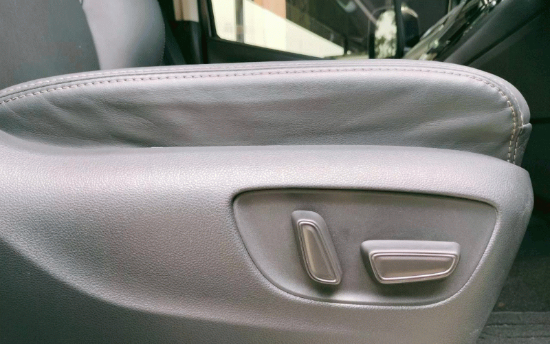 ภาพ11 โตโยต้า มาเจสตี้ 2.8 PREMIUM ปี 2020