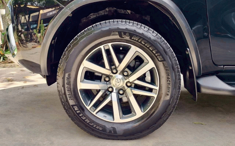 ภาพ4 โตโยต้า ฟอร์จูนเนอร์ 2.4 V 2WD ปี 2017