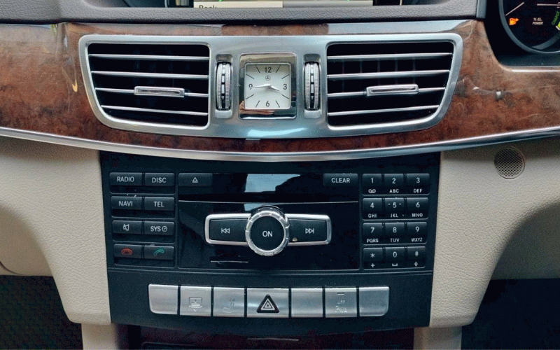 ภาพ12 เมอร์เซเดส-เบนซ์ อี-คลาส E300 bluetec Hybird ปี 2014