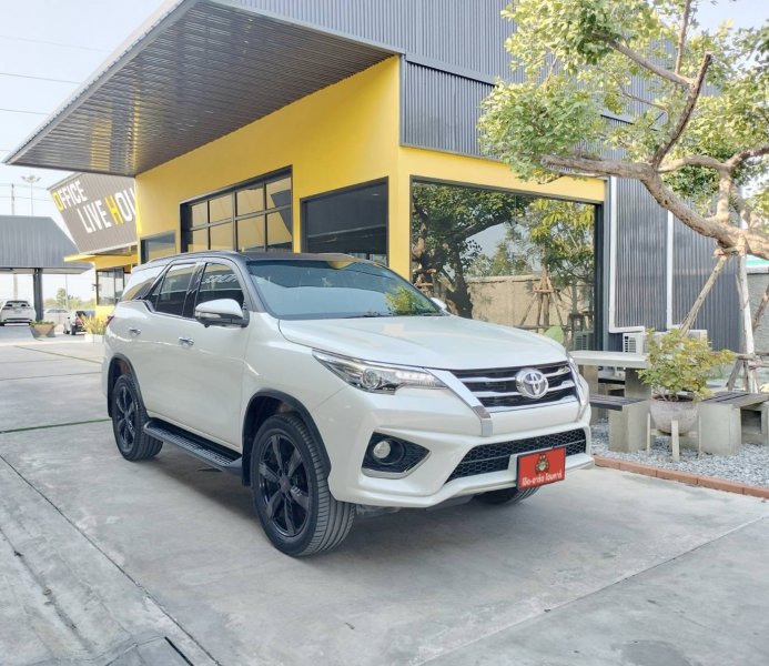 2017 Toyota Fortuner 2.8 TRD 4WD