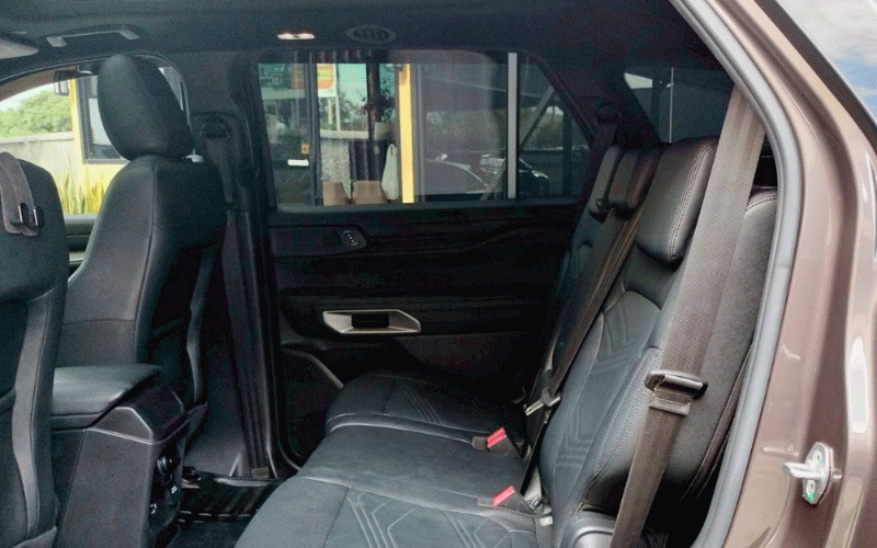 ภาพ24 ฟอร์ด เอเวอเรสต์ 2.0 BI-TURBO TITANIUM+ 2WD ปี 2023