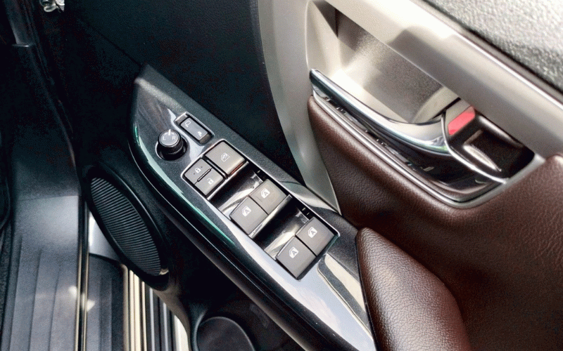 ภาพ11 โตโยต้า ฟอร์จูนเนอร์ 2.4 V 4WD ปี 2020