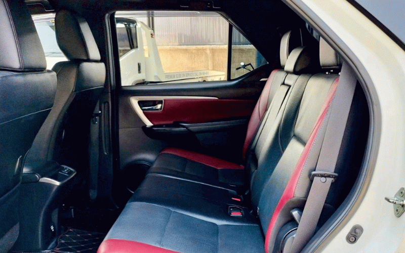 ภาพ14 โตโยต้า ฟอร์จูนเนอร์ 2.4 Legender 4WD ปี 2023