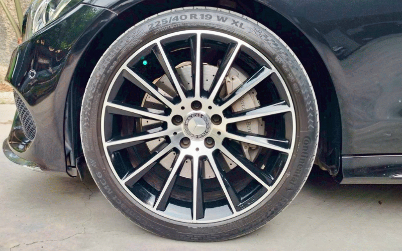 ภาพ4 เมอร์เซเดส-เบนซ์ ซี-คลาส C250 COUPE AMG ปี 2017