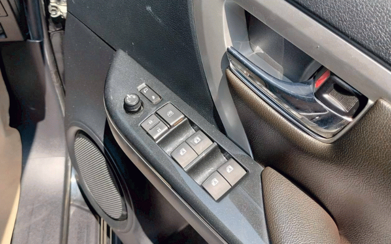 ภาพ10 โตโยต้า ฟอร์จูนเนอร์ 2.4 V 2WD ปี 2017