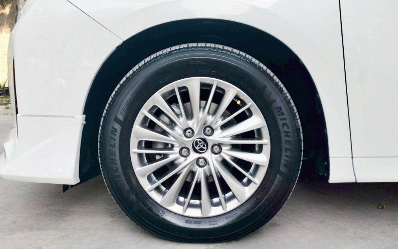 ภาพ4 โตโยต้า อัลฟาร์ด 2.5 HYBIRD E-FOUR ปี 2018