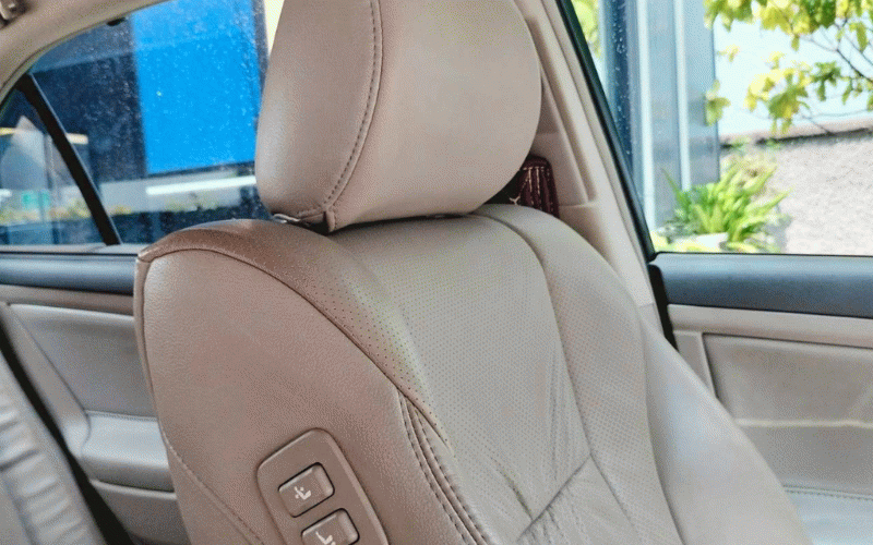 ภาพ17 โตโยต้า คัมรี่ 2.0 G ปี 2010