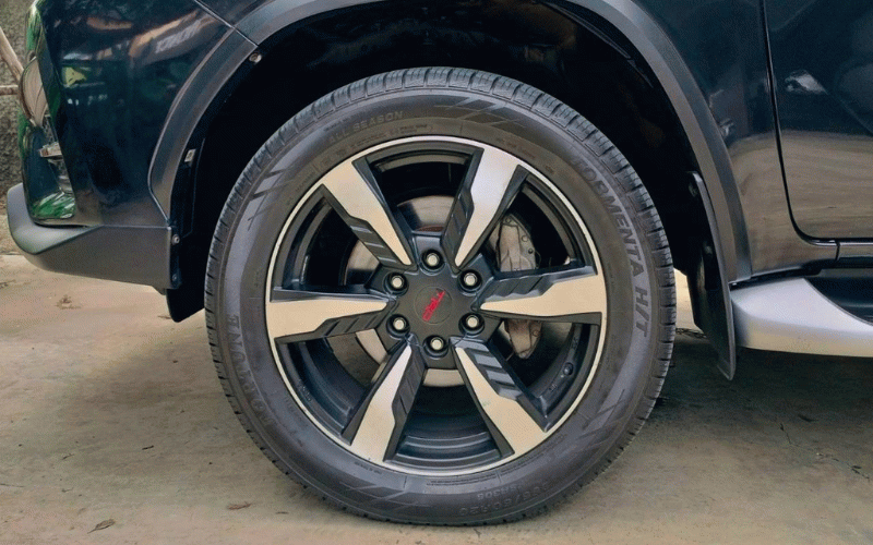 ภาพ4 โตโยต้า ฟอร์จูนเนอร์ 2.8 TRD 2WD ปี 2019