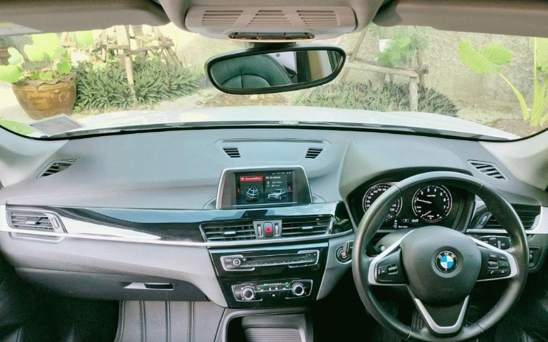 ภาพ6 บีเอ็มดับบลิว เอ็กซ์1 SDRIVE 18i ICONIC ปี 2020