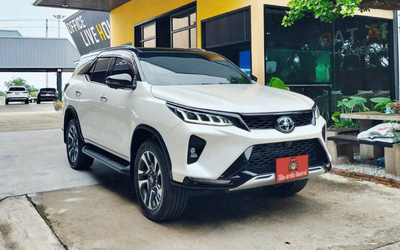 ภาพ2 โตโยต้า ฟอร์จูนเนอร์ 2.4 LEGENDER 2WD ปี 2023
