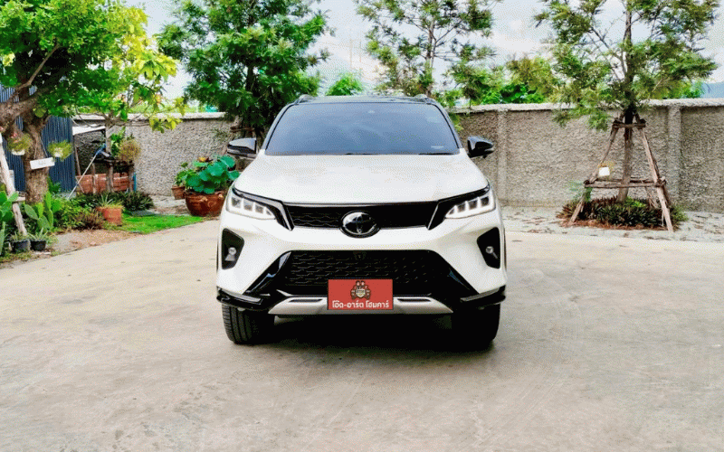 ภาพ1 โตโยต้า ฟอร์จูนเนอร์ 2.8 LEGENDER 2WD ปี 2021