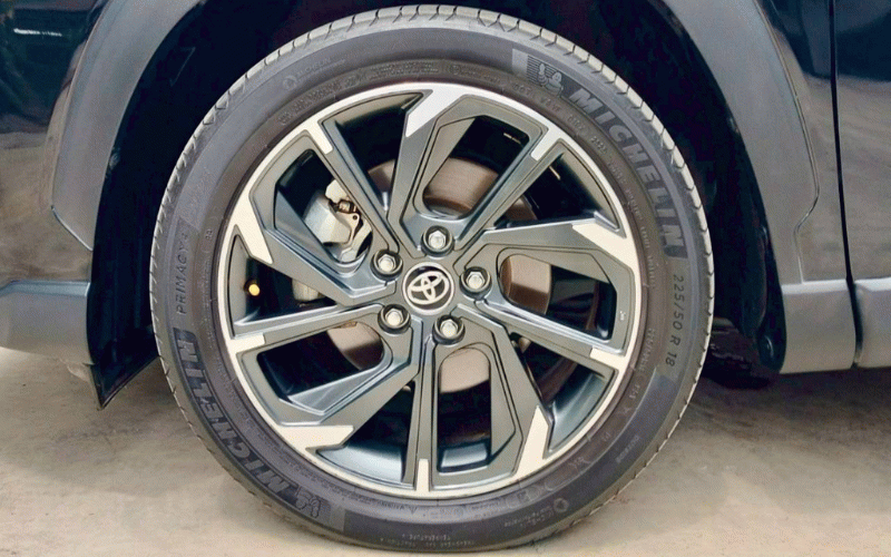 ภาพ4 โตโยต้า โคโรลล่า ครอส 1.8 HEV GR SPORT ปี 2023