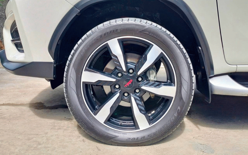 ภาพ4 โตโยต้า ฟอร์จูนเนอร์ 2.8 TRD 2WD ปี 2019