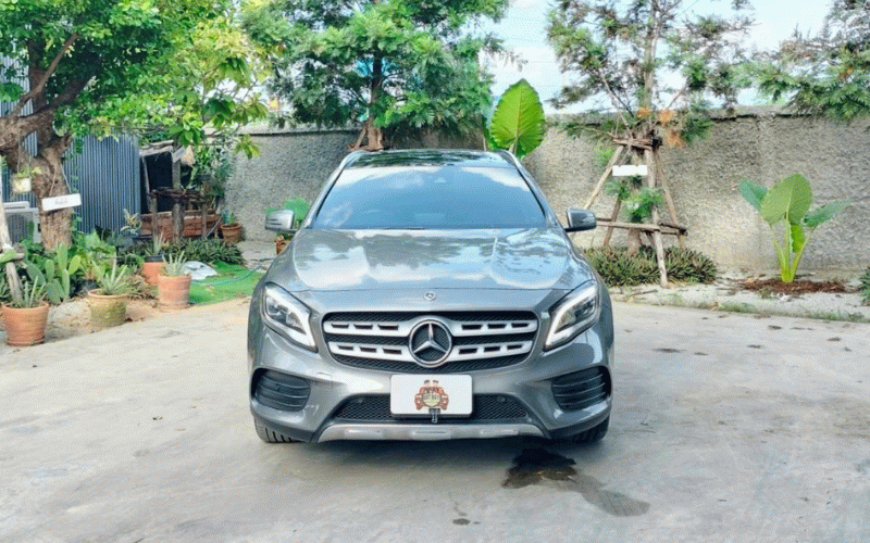 ภาพ1 เมอร์เซเดส-เบนซ์ จีแอลเอ-คลาส GLA250 AMG ปี 2020