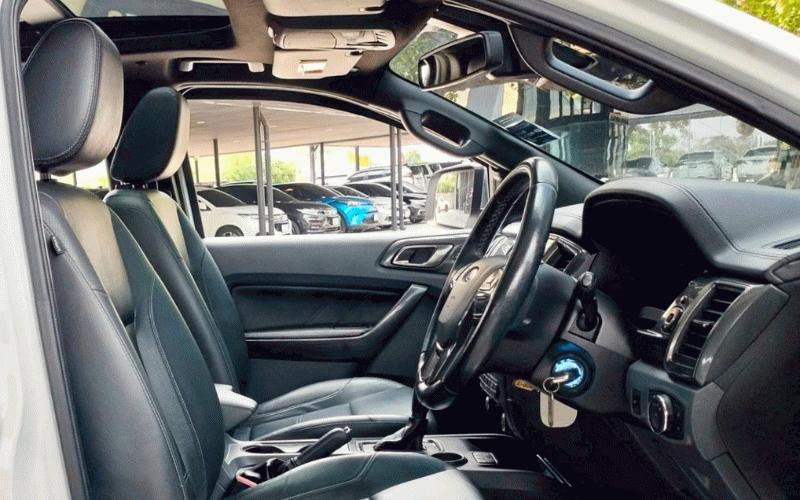 ภาพ13 ฟอร์ด เอเวอเรสต์ 2.2 TITANIUM PLUS 2WD ปี 2018